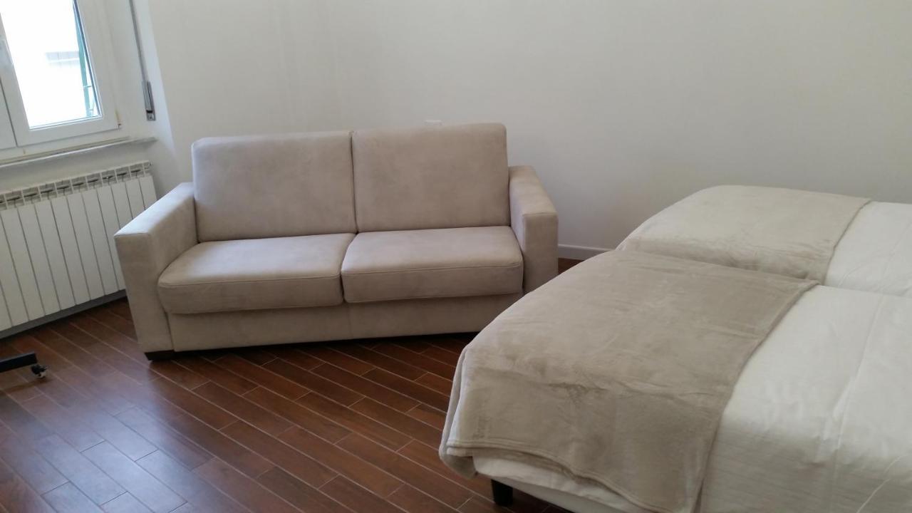 Isonzo Comfort Apartament Apartment Ancona Exterior foto